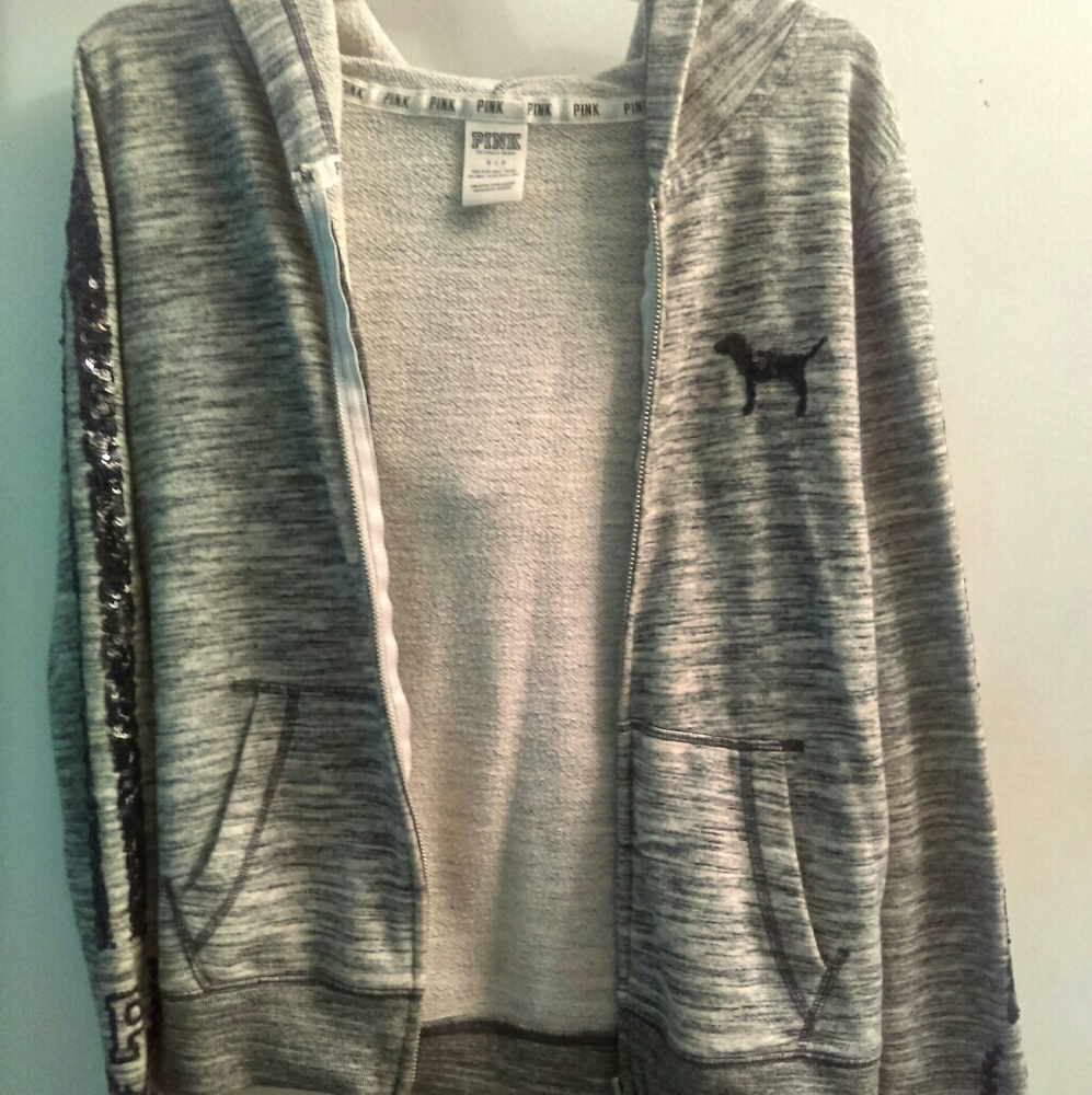 Grey jacket vs pink